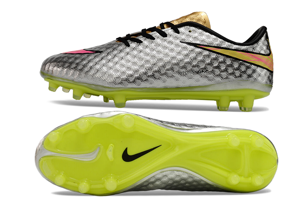 Crampons Hypervenom élite