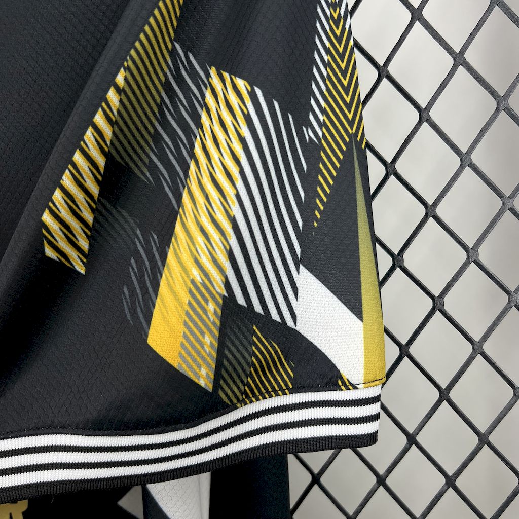 Maillot Concept Real Madrid 2025/26