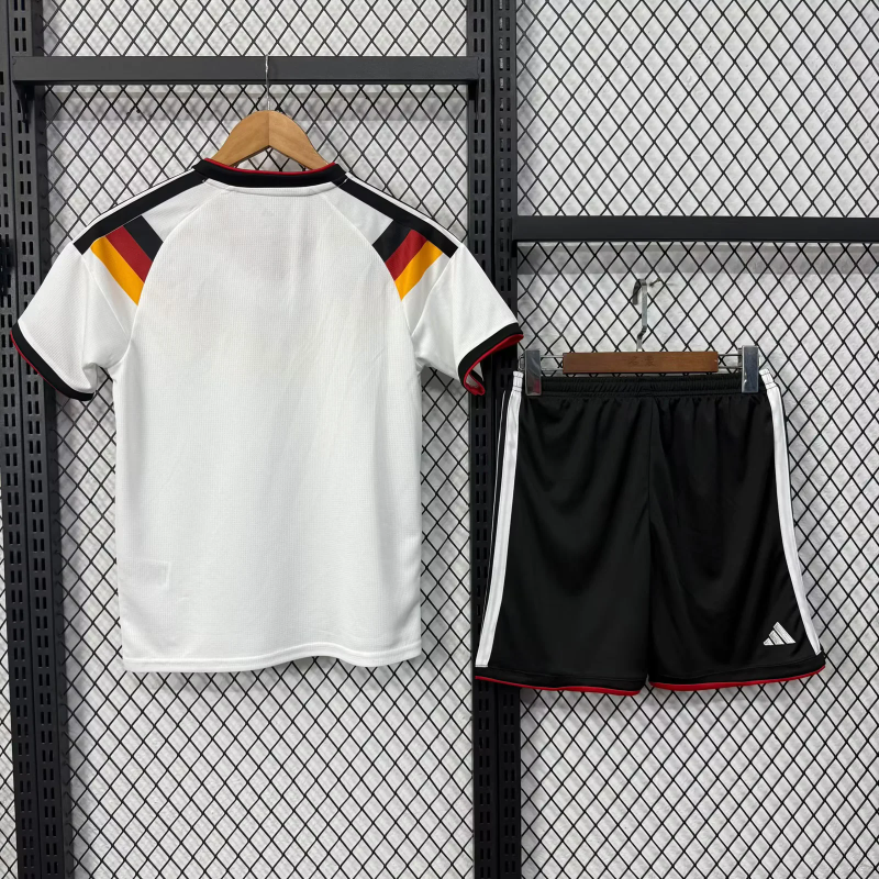 25/26 Ensemble Enfant Allemagne Domicile